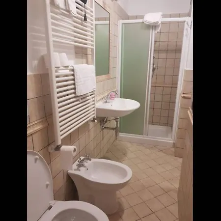 Appto Ortensia 1 Bedroom, Living Room,bathroom