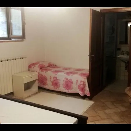Appto Ortensia 1 Bedroom, Living Room,bathroom Apartment